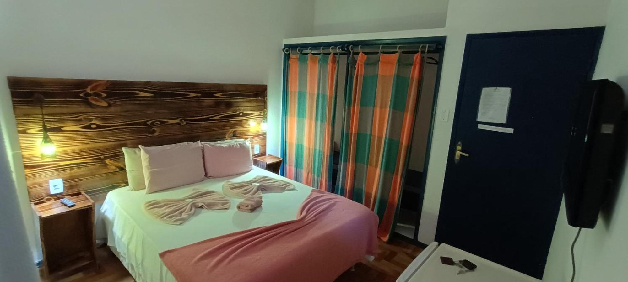 Hotel Miguel Pereira Bagian luar foto