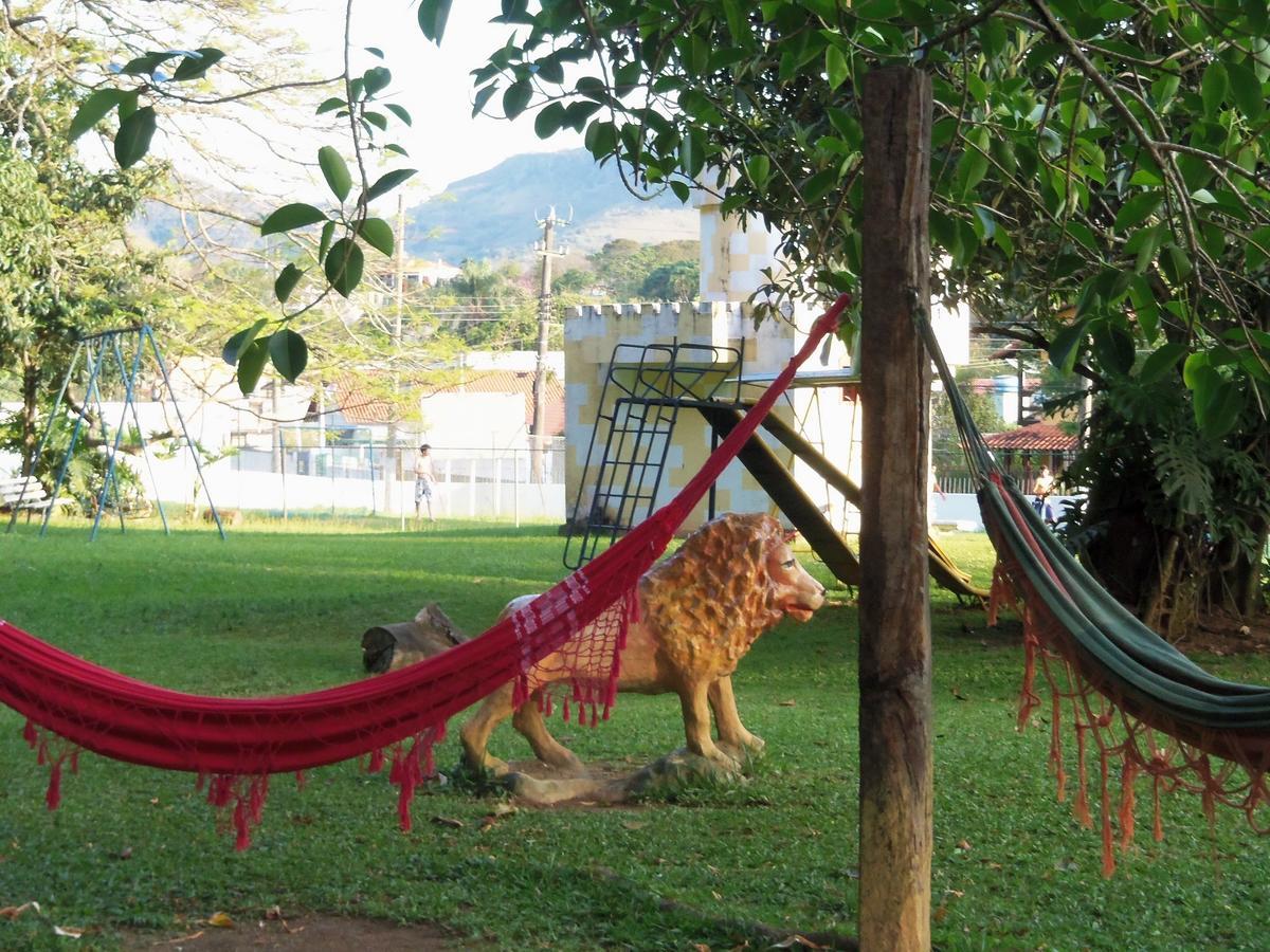 Hotel Miguel Pereira Bagian luar foto